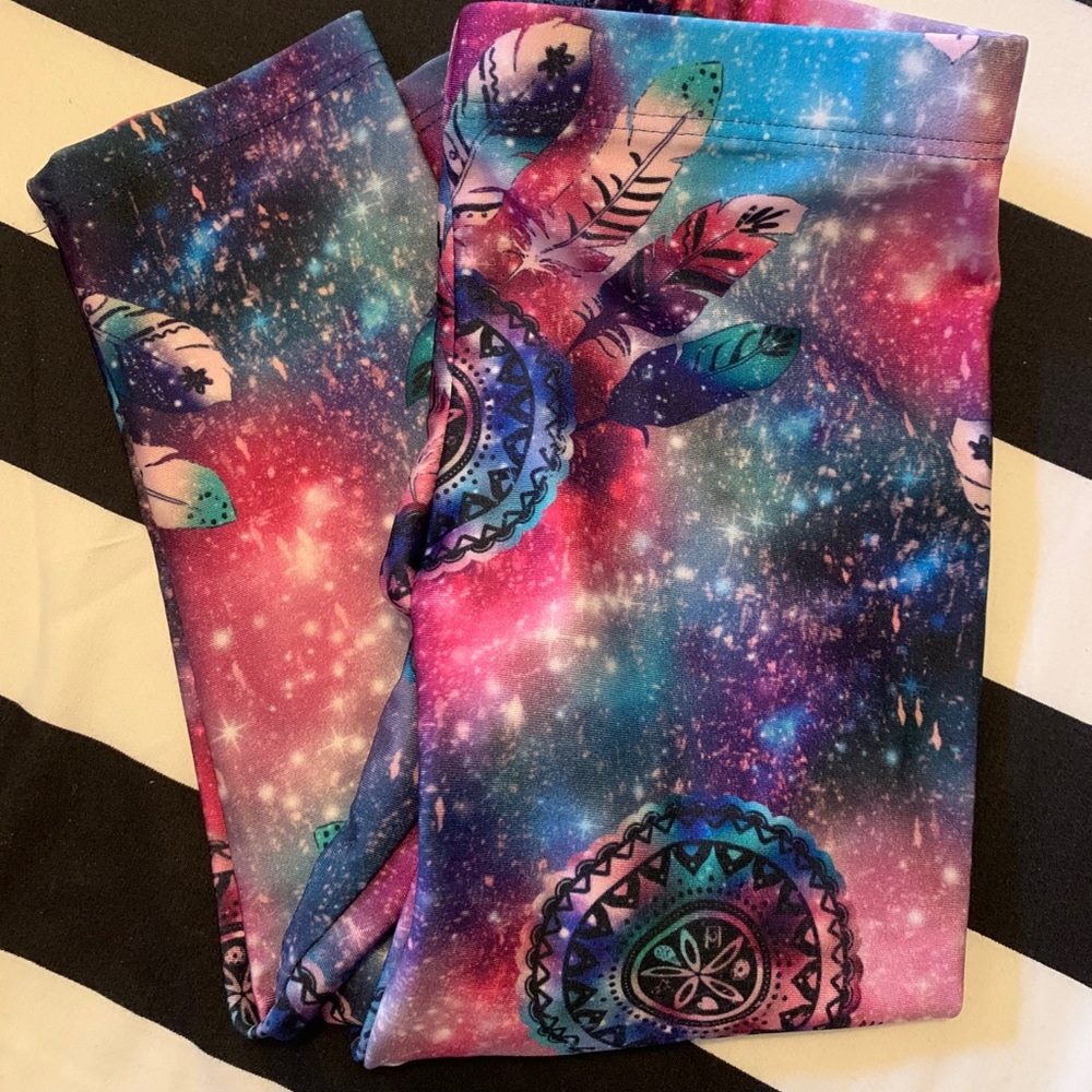 Pixie Lane Crop Legging dream catcher print